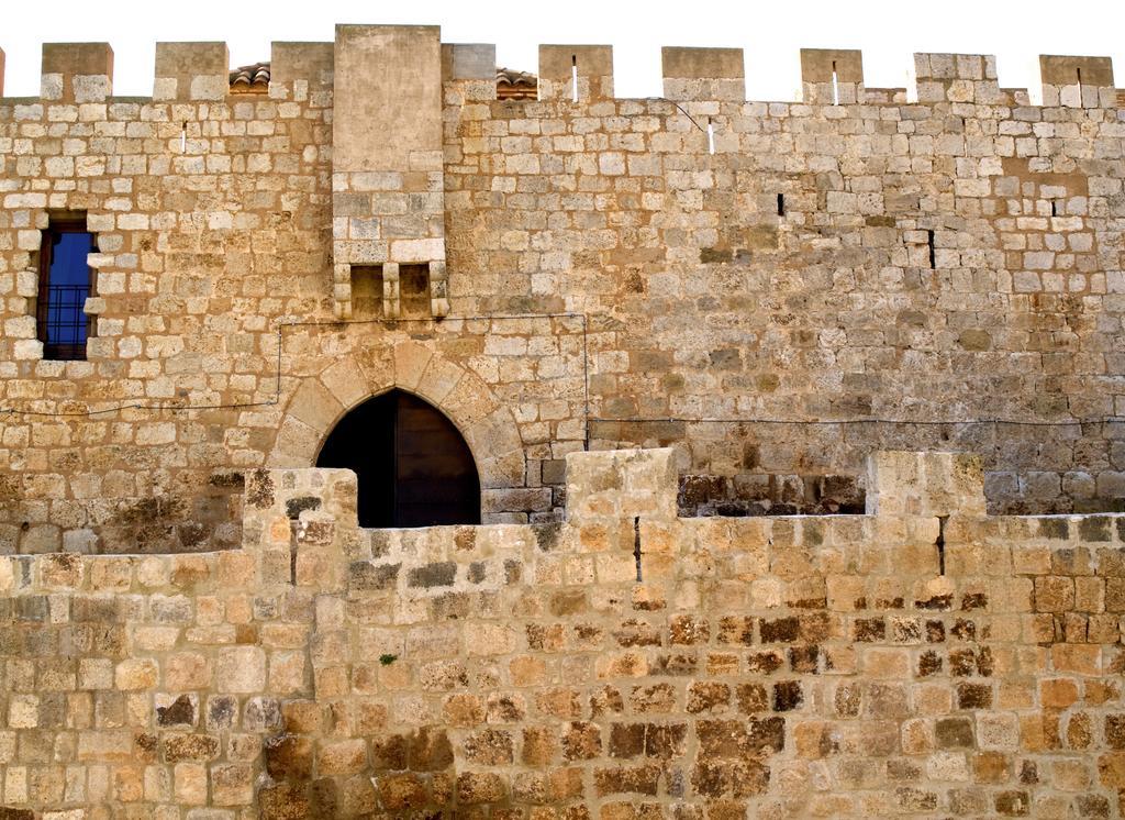 Castillo De Grisel Exterior photo